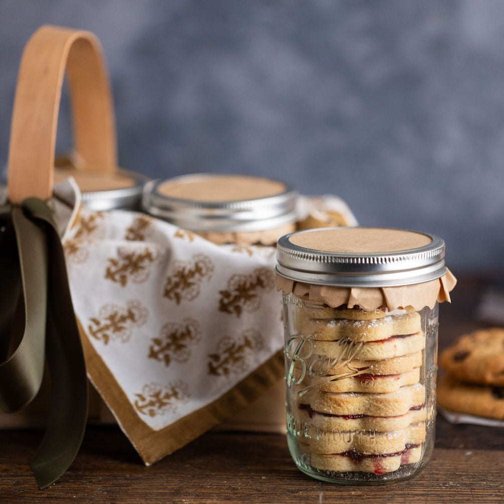 Gourmet Old World Cookie Basket